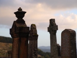 Kilmartin churchyard